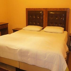 Kamer met een King Size Bed